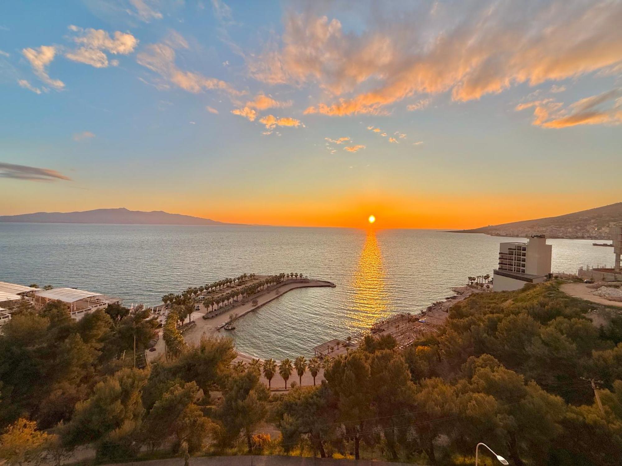 סרנדה Helia Seaside Hotel מראה חיצוני תמונה