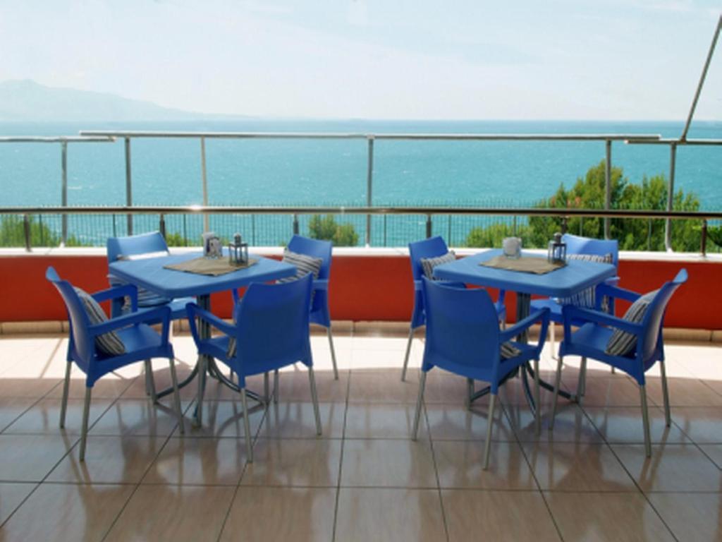 סרנדה Helia Seaside Hotel מראה חיצוני תמונה