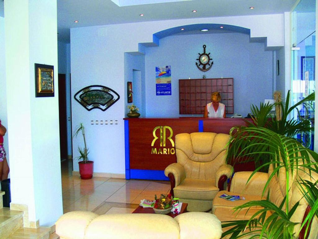 סרנדה Helia Seaside Hotel מראה חיצוני תמונה