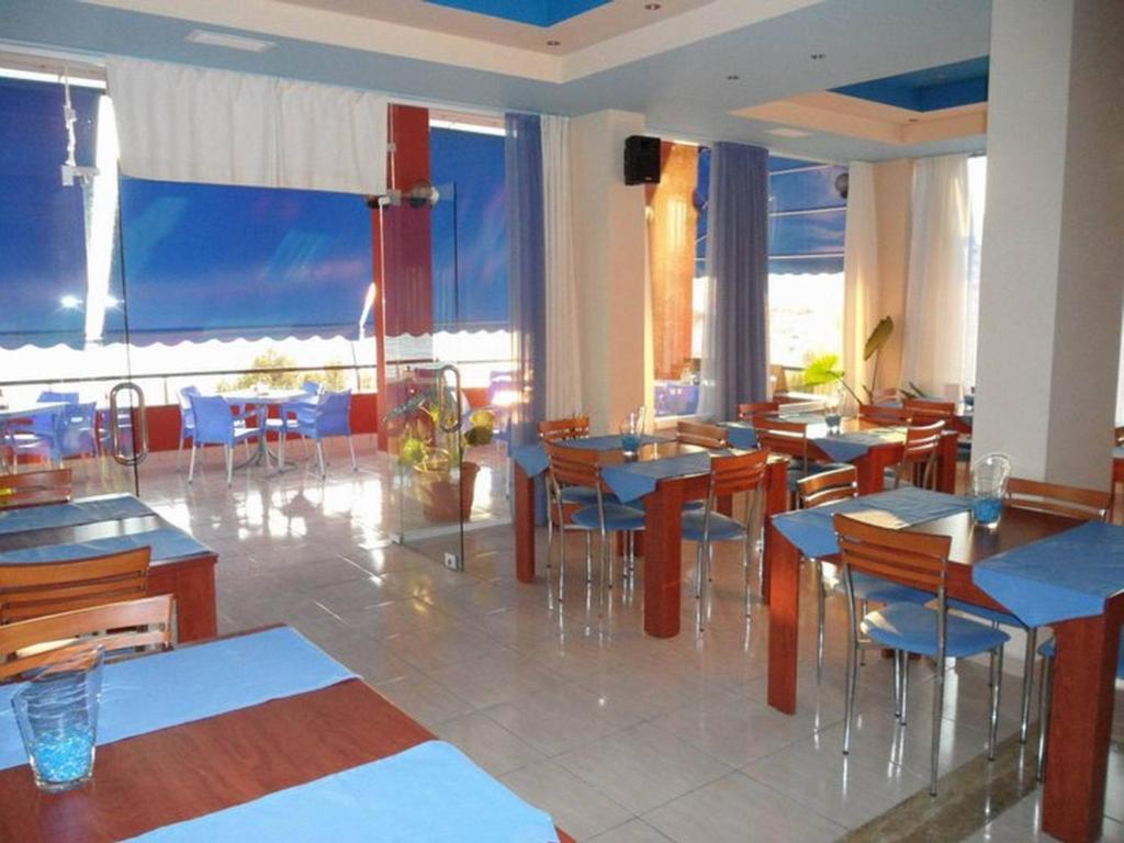 סרנדה Helia Seaside Hotel מראה חיצוני תמונה